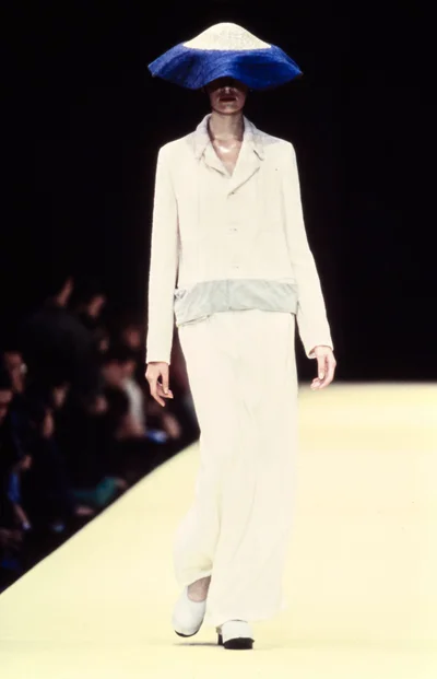 Look 19